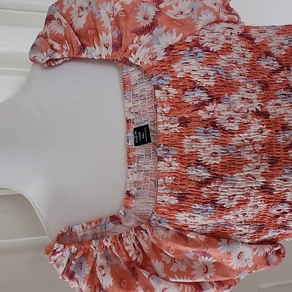 Ruffled Hym Romper - Picture 4 of 4